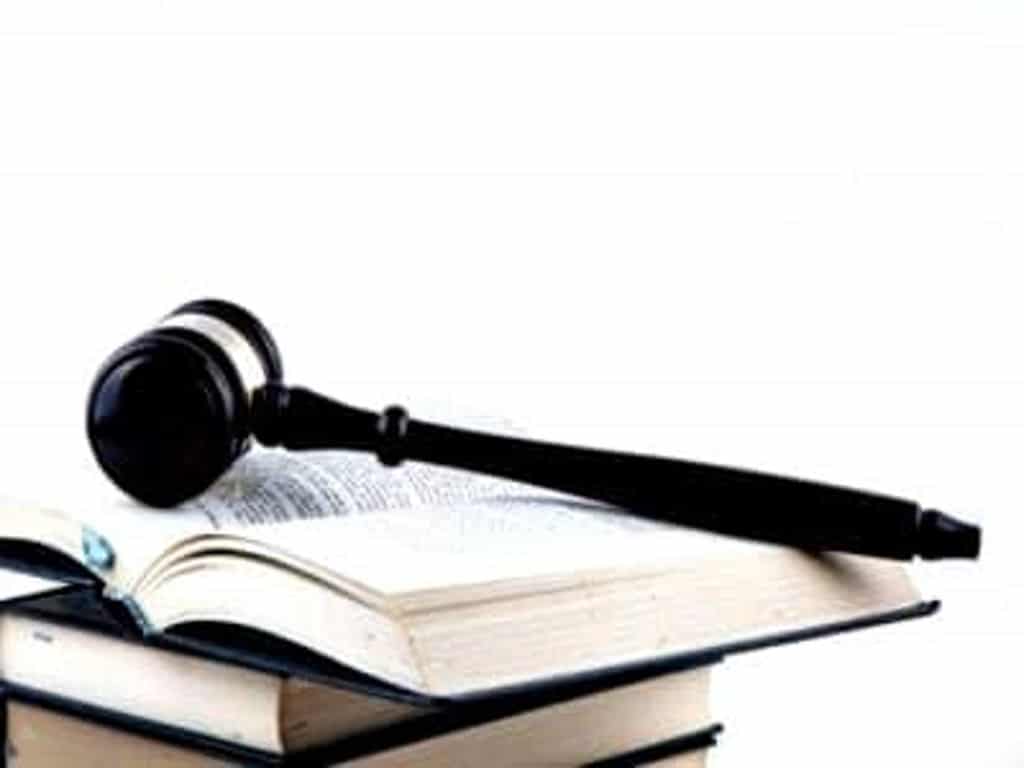 Politica: Giudici Così Refrattari All’Esercizio Della Critica