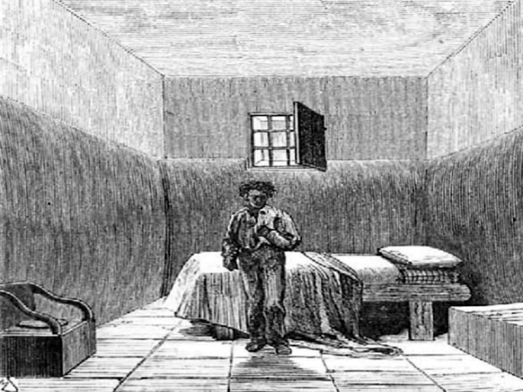 Pino Trascorre Trentadue Anni in Manicomio da Sano | AIVM