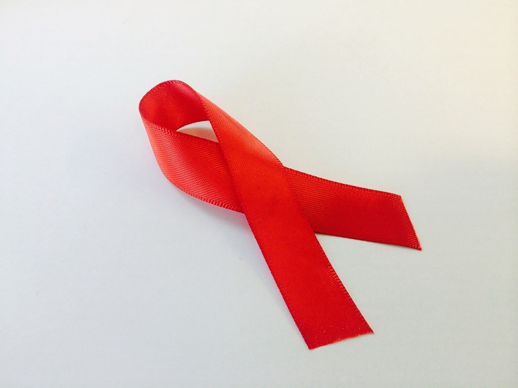 Responsabilità Penale Per la Trasmissione Del Virus HIV CCA